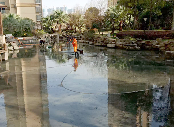 寿阳景观池淤泥清理